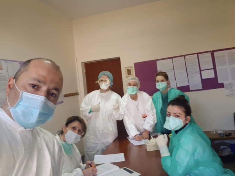 Lajm i mirë nga Sanatoriumi! Manastirliu: 5 mjekë dhe infermierë shërohen nga COVID-19
