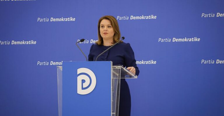 Ish-deputetja e PD sjell dëshmitë e qytetarëve: Ja si e rrëzojnë propagandën e shëmtuar të Ramës