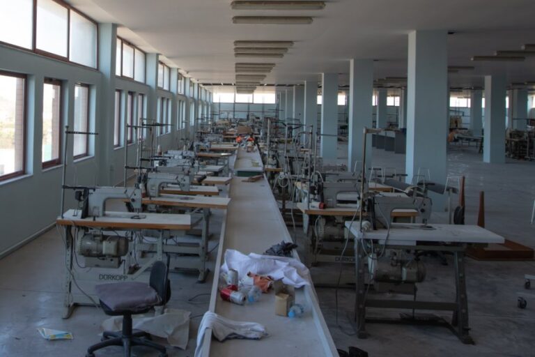 Biznesi kërkon që qeveria të paguajë punonjësit