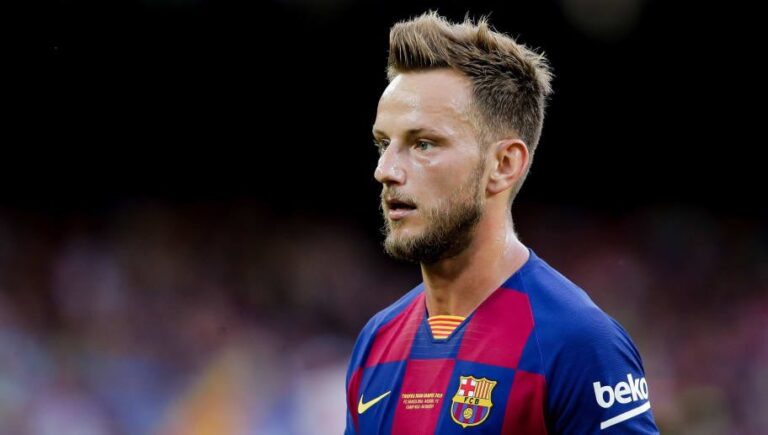 Rakitic: Nuk jam një thes me patate, vendos vetë për të ardhmen