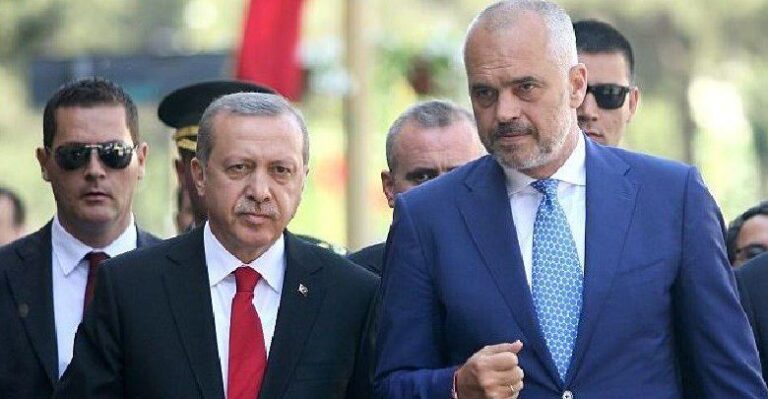 Jo gjysma pagash si Rama, ky është gjesti i bujshëm i Erdogan: Sa para do dhurojë për koronavirusin