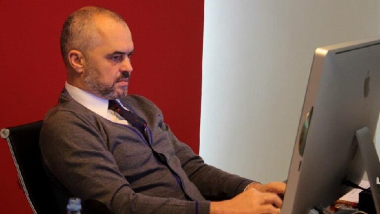 “Z. Kryeministër, ku i ke ministrat?” Rama i përgjigjet komentuesit