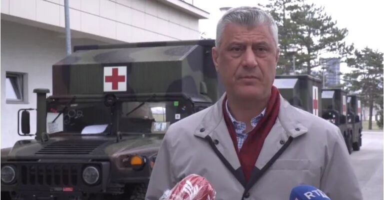 Presidenti Thaçi shtrohet me urgjencë në spital, qytetari befason me mesazhin: I dhuroj veshkën time