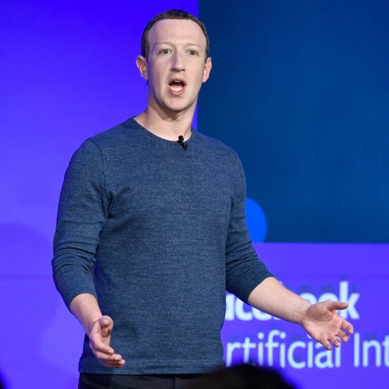Zuckerberg “hap thesin”, ofron 100 milion dollarë në ndihmë të mediave dhe gazetarëve