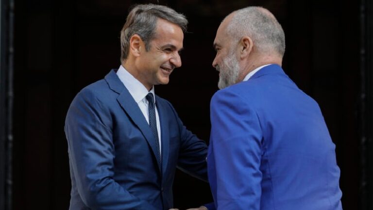 Rama jep datën kur hapet kufiri me Greqinë