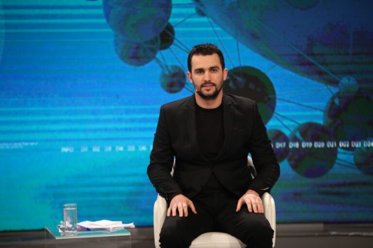 Rritja e çmimeve jetike, avokati Lapaj: Protesta në çdo cep të Shqipërisë, të mbyllim gjithçka