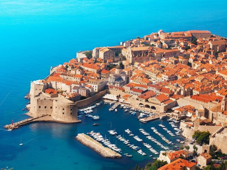 Ç’mund të na mësojë Dubrovniku, super qyteti kroat i ndërtuar rreth karantinës?