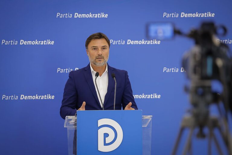 Alibeaj: Naftëtarët e Ballshit kërkojnë bukën e gojës së fëmijëve, Rama i syrgjynos në burg!
