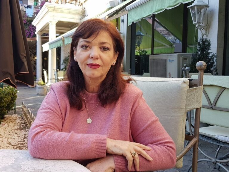 Ish-deputetja Nora Malaj humb njeriun e shtrenjtë: Mu përmbys toka dhe nuk marr dot frymë