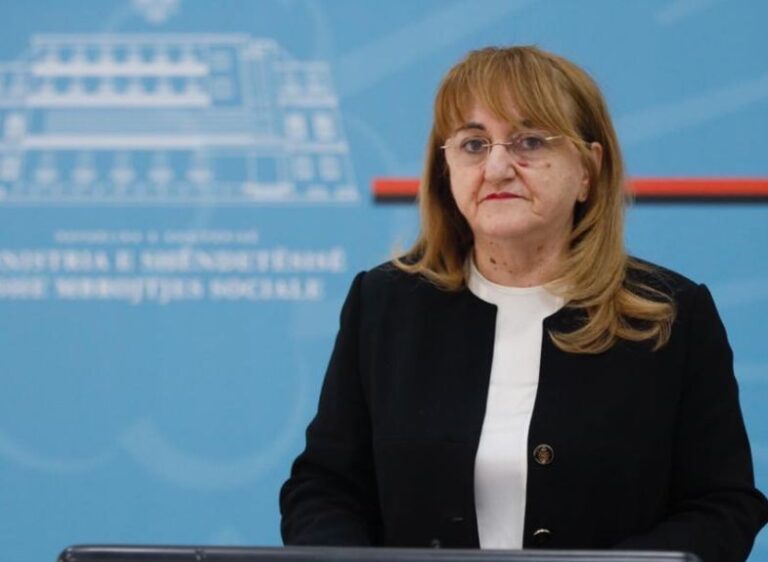 Rakacolli: Nëse kemi shtim të rasteve, do hiqen masat lehtësuese