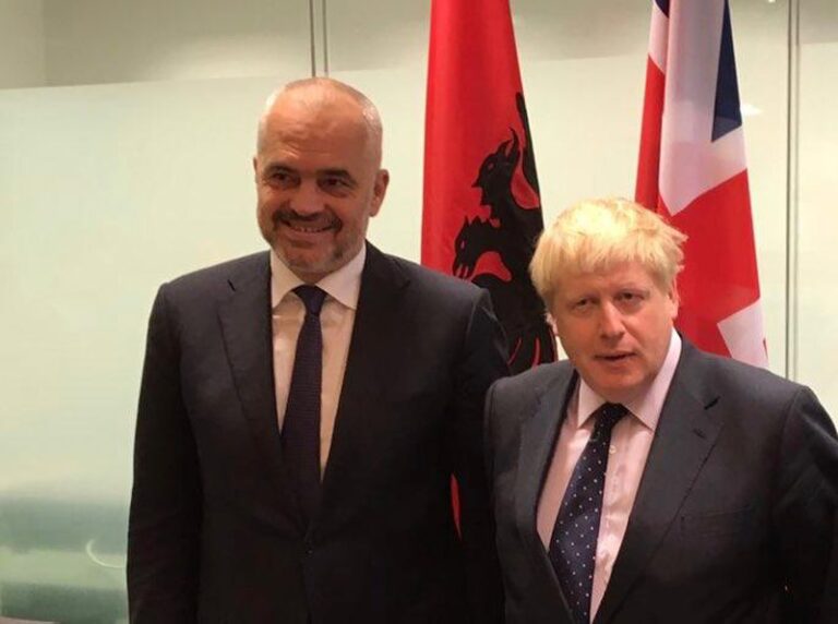 Dita e dytë e kryeministrit britanik në terapi intensive, Rama tregon si e priti infektimin e tij