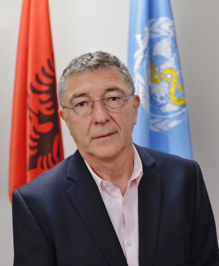 A do të zhduket virusi në verë? Kreu i OBSH: Qeveria shqiptare…