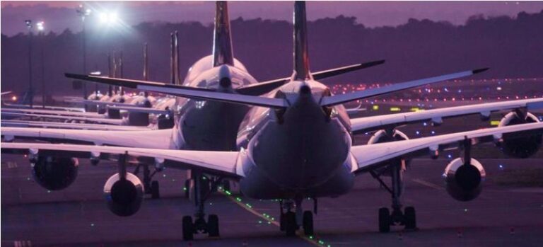 Biletat e avionëve do të arrijnë nivele rekord