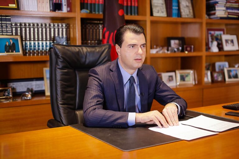 Basha mbështet shqetësimin e Dhomës Amerikane të Tregtisë: Qeveria të rialokojë fondet e vendosura në buxhet për PPP-të
