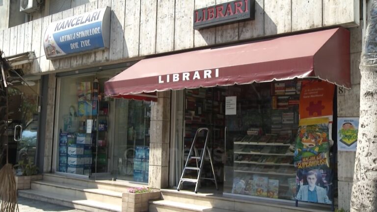Bizneset nuk përballojnë taksat, lejohet të punojnë në shtetrrethim, por nuk kanë xhiro