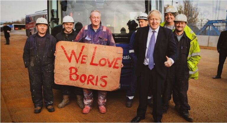 Doli sot nga spitali, Boris Johnson falenderon stafin mjekësor: Më qëndruan 48 orë te shtrati në momentin më kritik