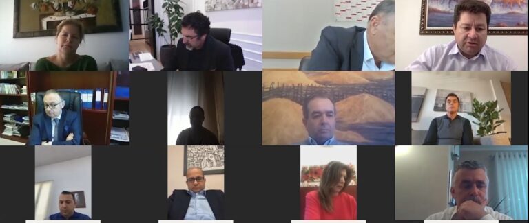 Përfaqësuesit e agrobiznesit i ankohen Çuçit në videokonferencë, kërkojnë marrjen e masave