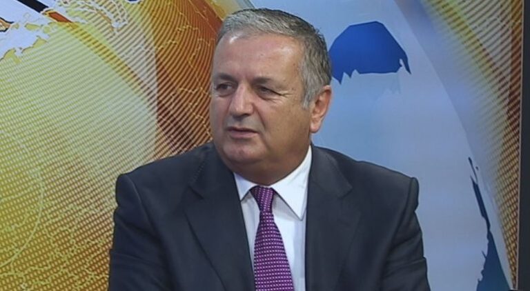 Gëzim Podgorica: Një udhëkryq i panevojshëm i politikës kosovare