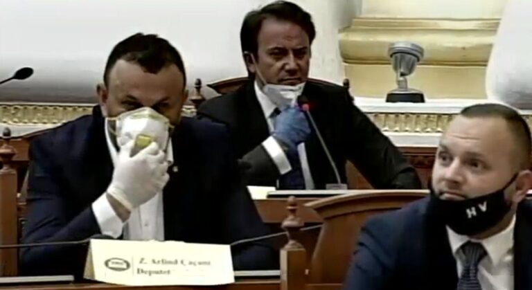 Kodi Penal/Gjoni: Po keqpërdoret deputetja Bode, po trajtohen shqiptarët si kriminelë
