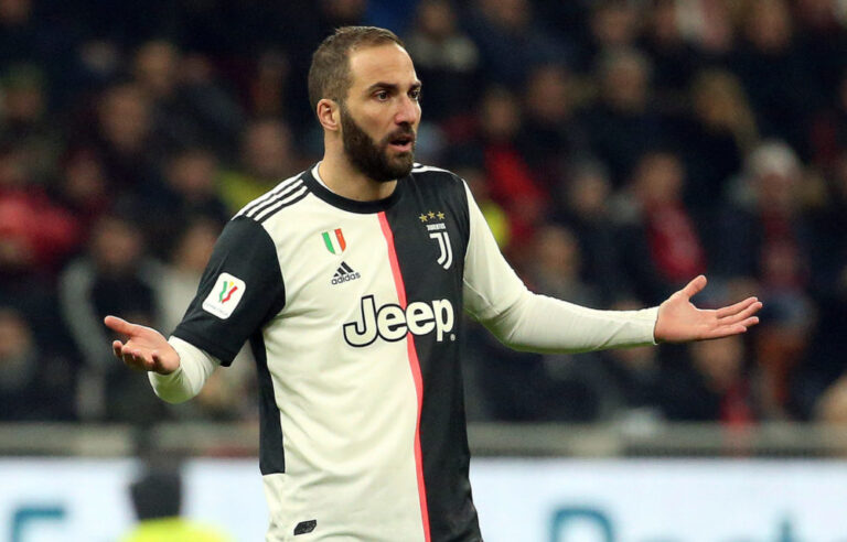 Babai i Higuain: Nuk ikën nga Juventusi, ka edhe një vit e gjysmë kontratë