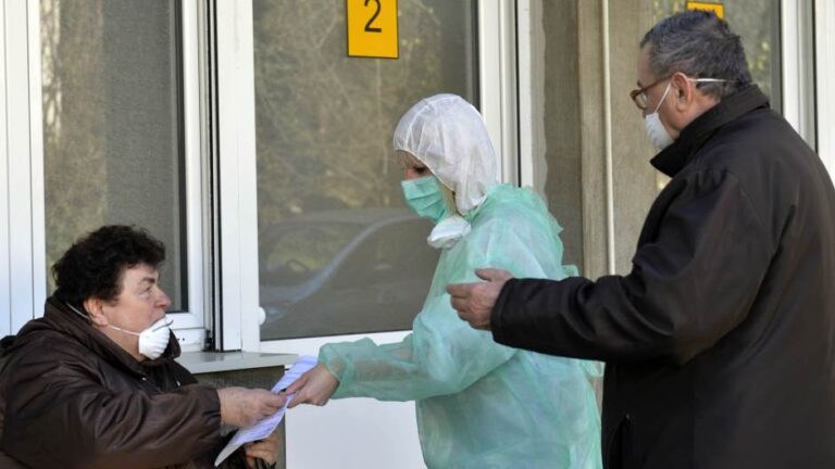 Shkon në 65 numri i viktimave nga Covid-19 në Serbi, 2,666 të infektuar