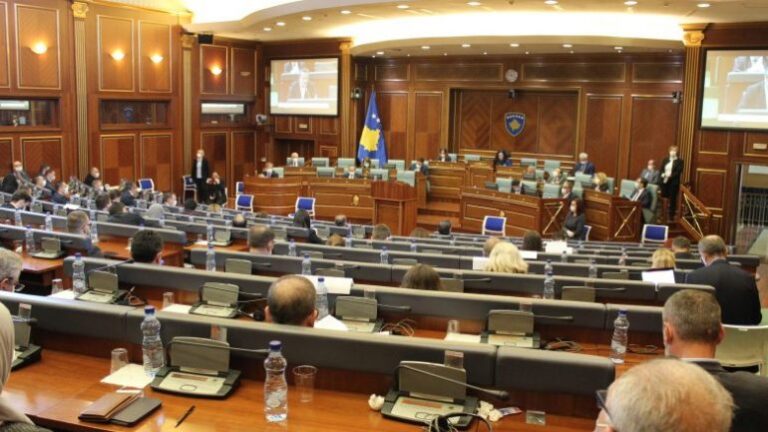 Kuvendi i Kosovës më 14 prill mban seancë të jashtëzakonshme me kërkesë të PDK-së