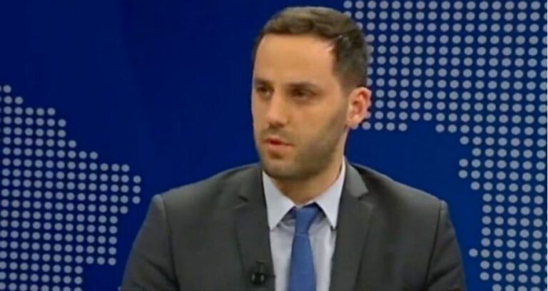 U delegua me urgjencë për të “frenuar” Covid-19, Lamallari merr vendimin për tregjet në Shkodër