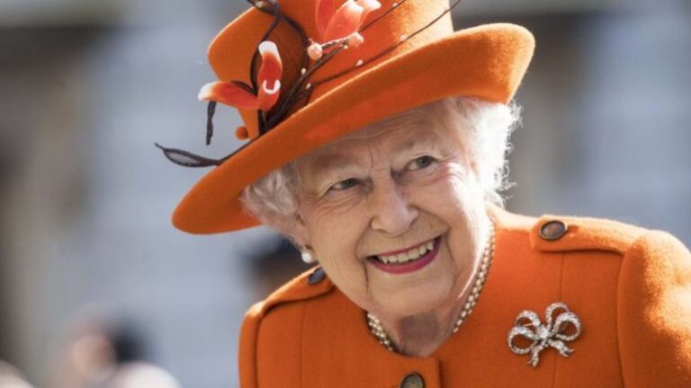 Mbretëresha Elizabeth anulon festimin tradicional të ditëlindjes për shkak të koronavirusit