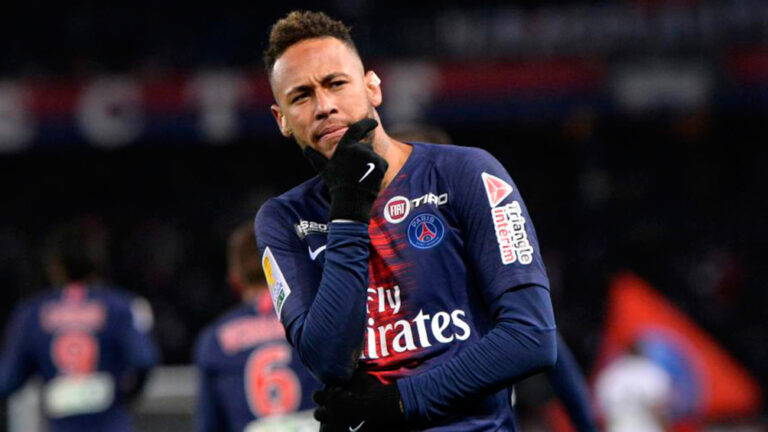 Neymar: Jam në ankth për këtë situatë, më mungon futbolli!