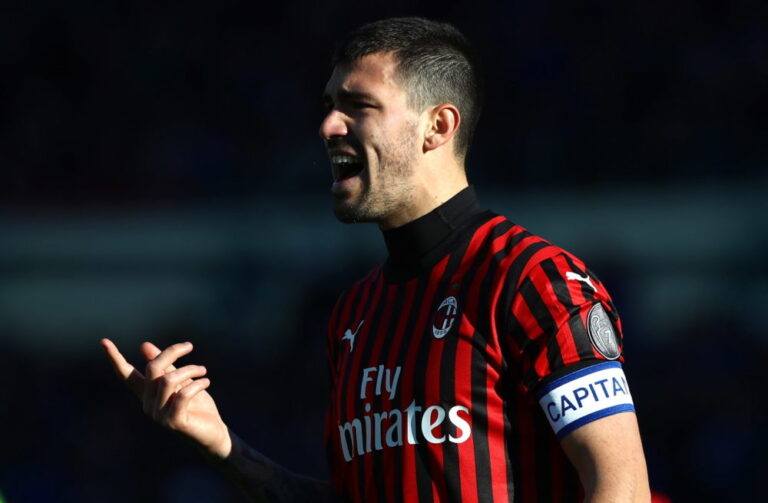 Barcelona kërkon me ngulm Romagnolin, i ofron Milanit dy futbollistë