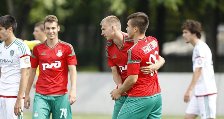 E rëndë në Rusi, futbollisti 22-vjeçar vdes në stërvitje