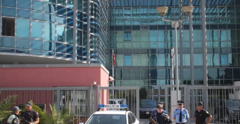 Arrestimi i drejtorit të burgut, SPAK jep detaje, ja si u zbuluan aferat korruptive