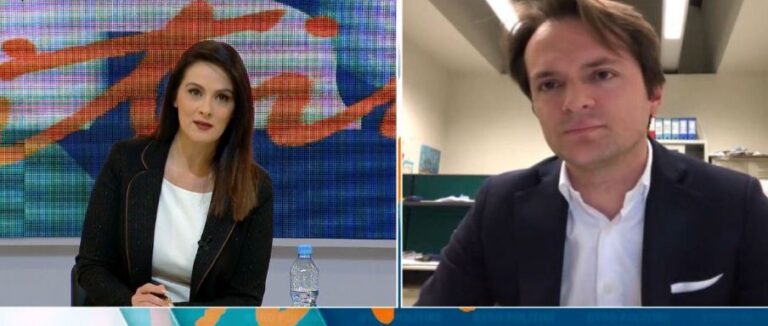 “Koronavirusi lë pasoja pas”, mjeku shqiptar: Pacientët që kaluan fazën agresive, vështirësi rikthimin në aktivitetet jetësore