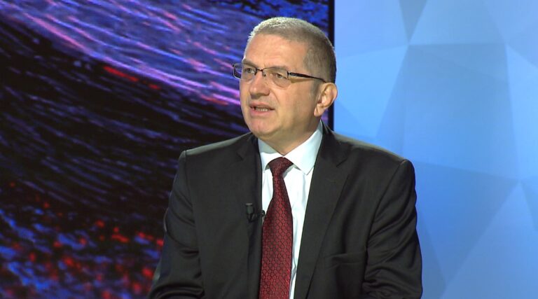 Eksperti ekonomisë për garancinë sovrane: Duhet të përgatitemi për një situatë më të vështirë