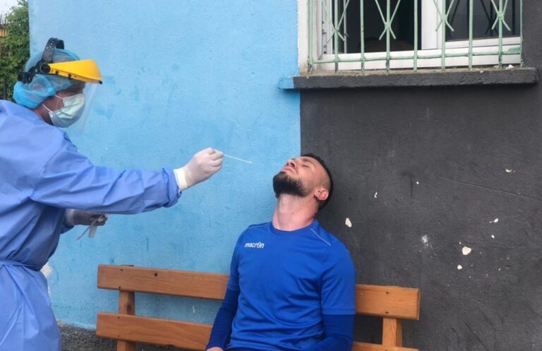 Luftëtari, skuadra e Superiores që bën tamponet për koronavirus