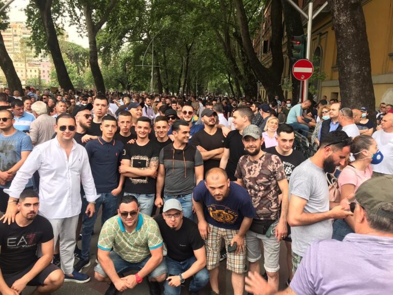 Presidenti: Rinia e Shqipërisë, pasuria jonë më e madhe! Mos u provokoni nga Talebanët!