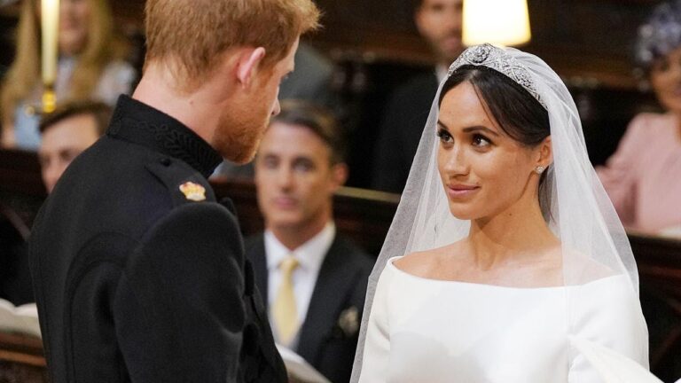 Pëshpërima në altar! Çfarë tha në të vërtetë Harry?