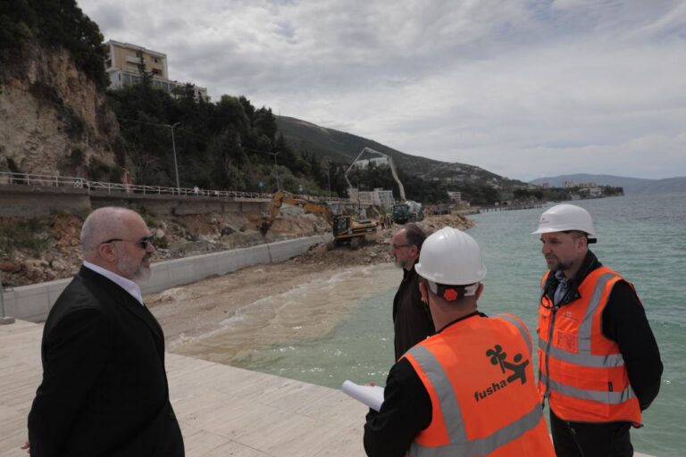Rama: Plazhet, vendimi më i vështirë