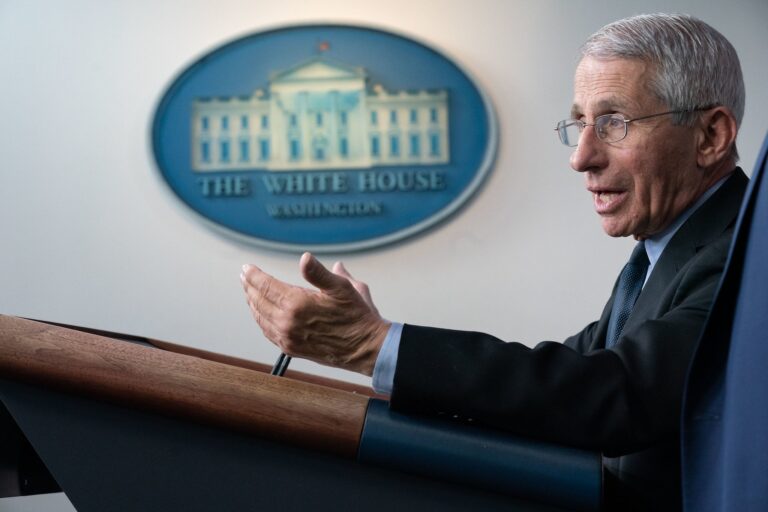 Fauci: Rihapja e shpejtë e ekonomisë mund të çojë në vuajtje dhe vdekje të panevojshme