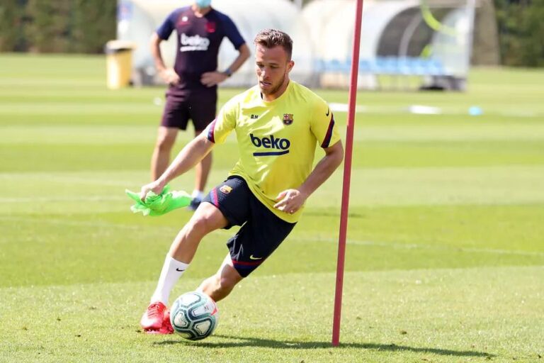 Arthur Melo i kthehen një përgjigje përfundimtare Juventusit