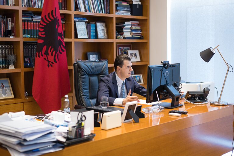 Basha zotohet: Edi Rama jo vetëm do të largohet, por do të dalë para drejtësisë