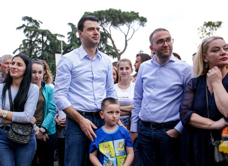 Basha: Protestat për Teatrin, triumfi i parë i një rruge që do të shpëtojë vendin. Ja qëllimi i opozitës