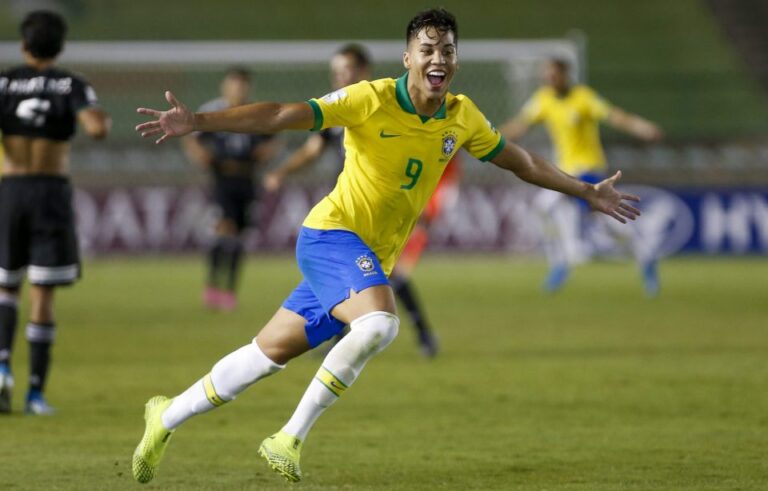Juventus kërkon me ngulm super talentin brazilian të Santosit