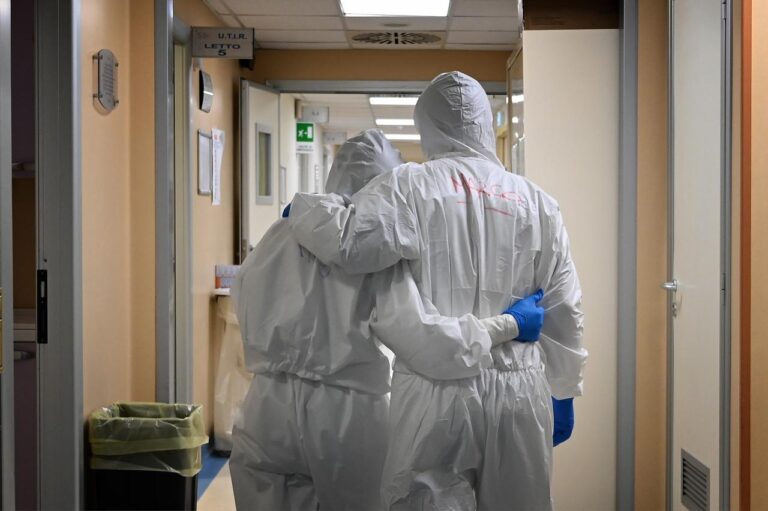 Covid, virologu italian nga SHBA: Këtij virusi nuk i pëlqen nxehtësia