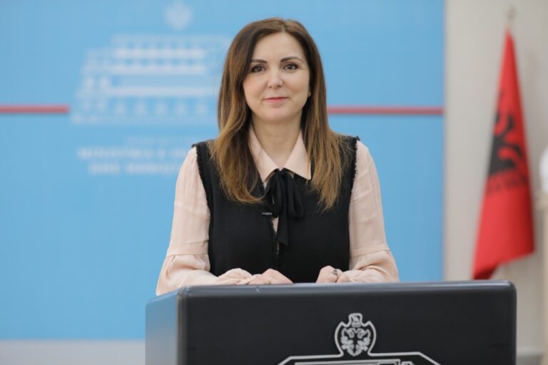 Shqipëria po fiton luftën me Covid-19, më shumë të shëruar sesa raste të reja