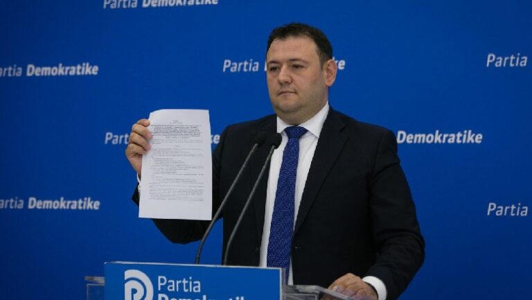 PD denoncon Erjon Veliajn