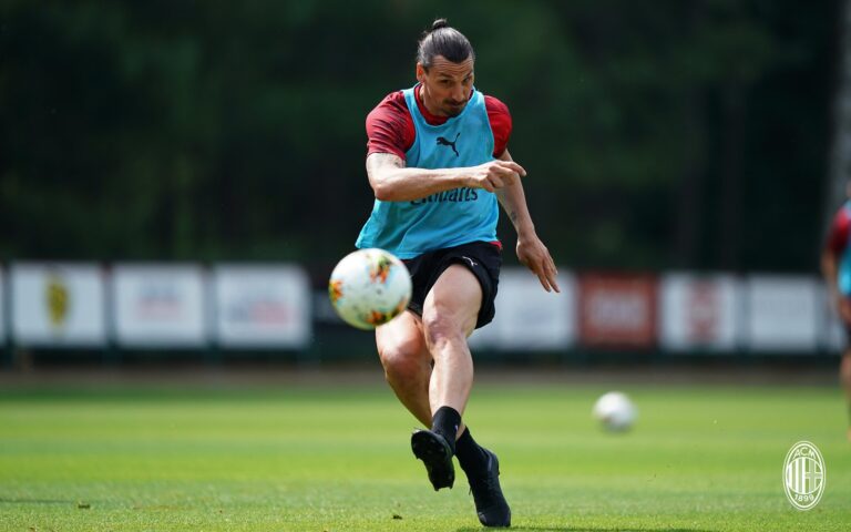 Tronditet Milani, Ibrahimovic largohet me paterica nga stërvitja