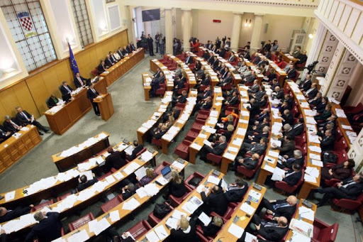 Shpërndahet parlamenti në Kroaci, i hapet rruga zgjedhjeve të reja