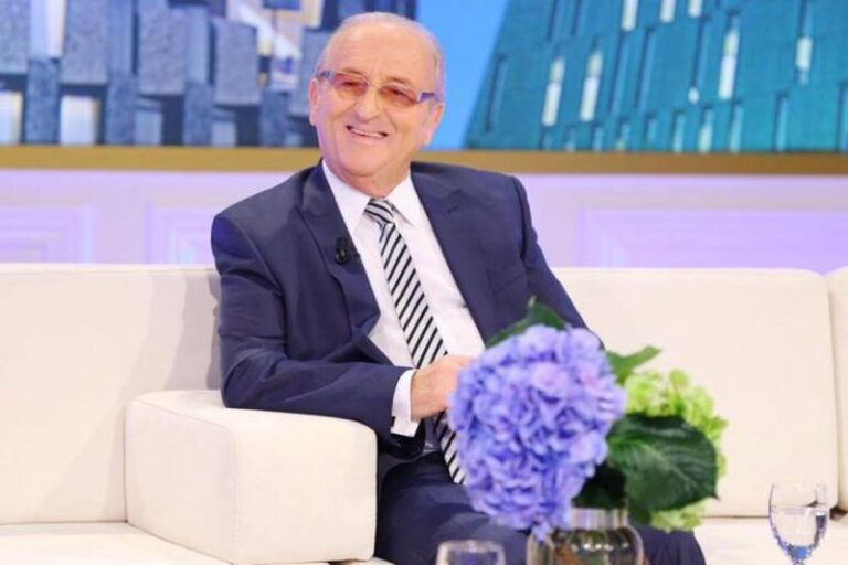 “Mjeshtëri i Madh i Skenës” rrëfehet për jetën e tij, tregon vajzën që u bë frymëzim për këngën e parë të Luan Zhegut