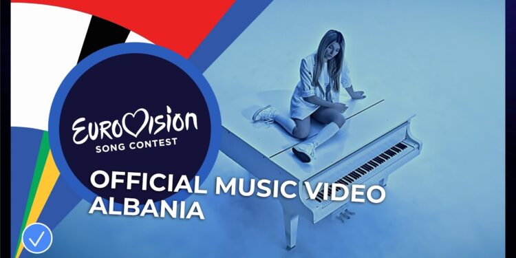 Eurovision/Arilena Ara publikon videoklipin e ”Fall from the sky”